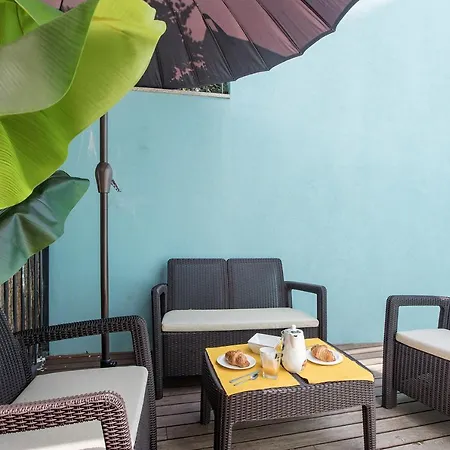 With Pool & Patio By Lovelystay Apartamento Oporto