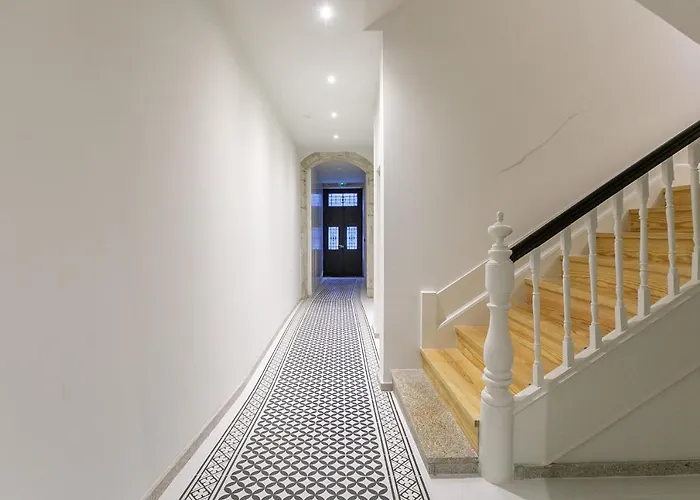 With Pool & Patio By Lovelystay Apartamento