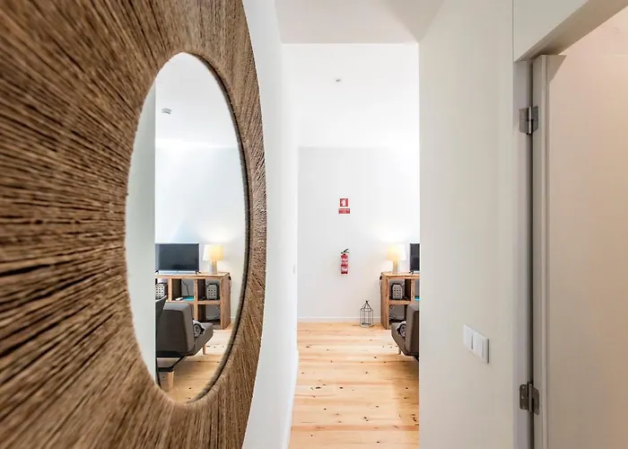 With Pool & Patio By Lovelystay